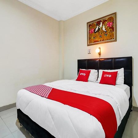 צ'ירבון Oyo 90408 Hotel Horton מראה חיצוני תמונה