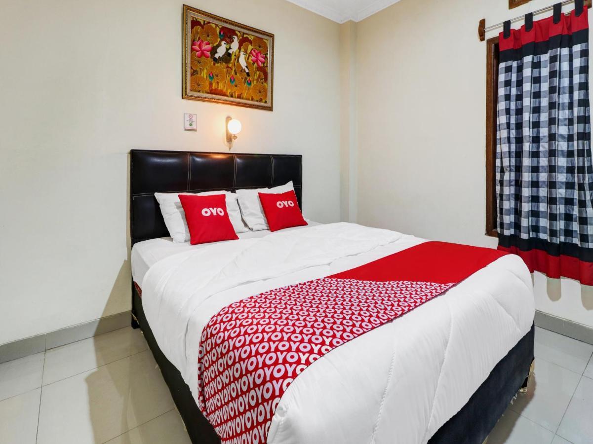 צ'ירבון Oyo 90408 Hotel Horton מראה חיצוני תמונה
