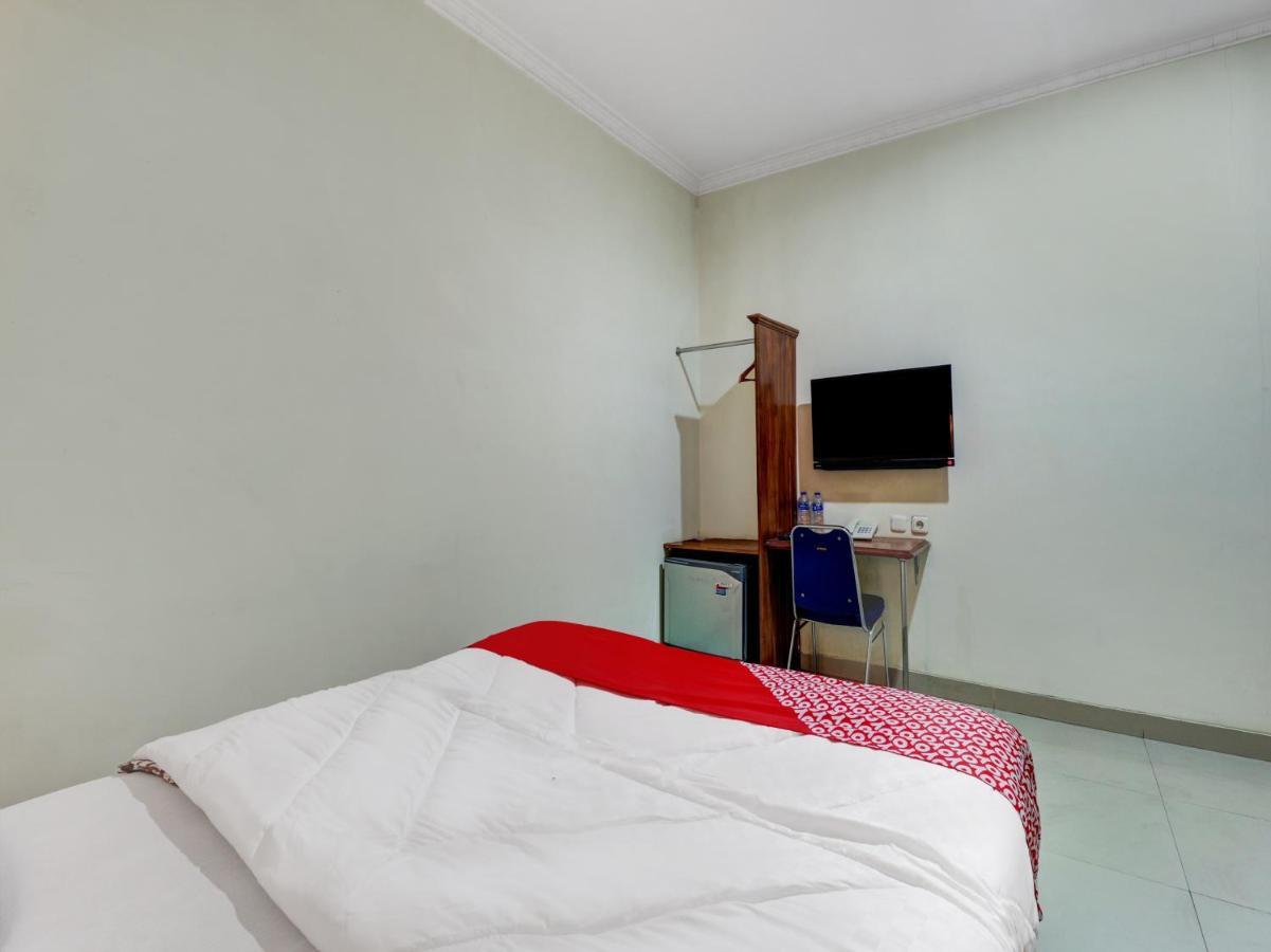 צ'ירבון Oyo 90408 Hotel Horton מראה חיצוני תמונה