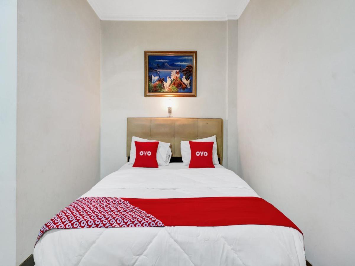 צ'ירבון Oyo 90408 Hotel Horton מראה חיצוני תמונה